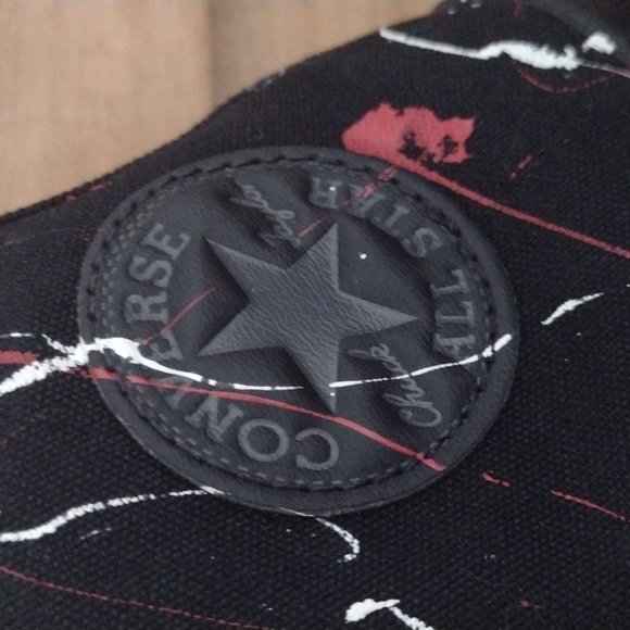 Converse Chuck Taylor painted High Top Sneakers - Picture 2 of 7